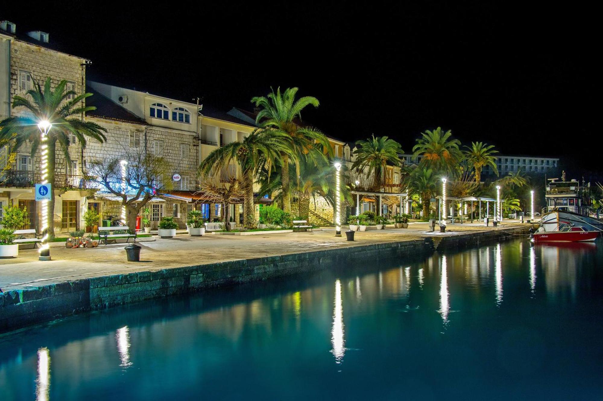Dream House Rajic Apartment Trpanj Luaran gambar