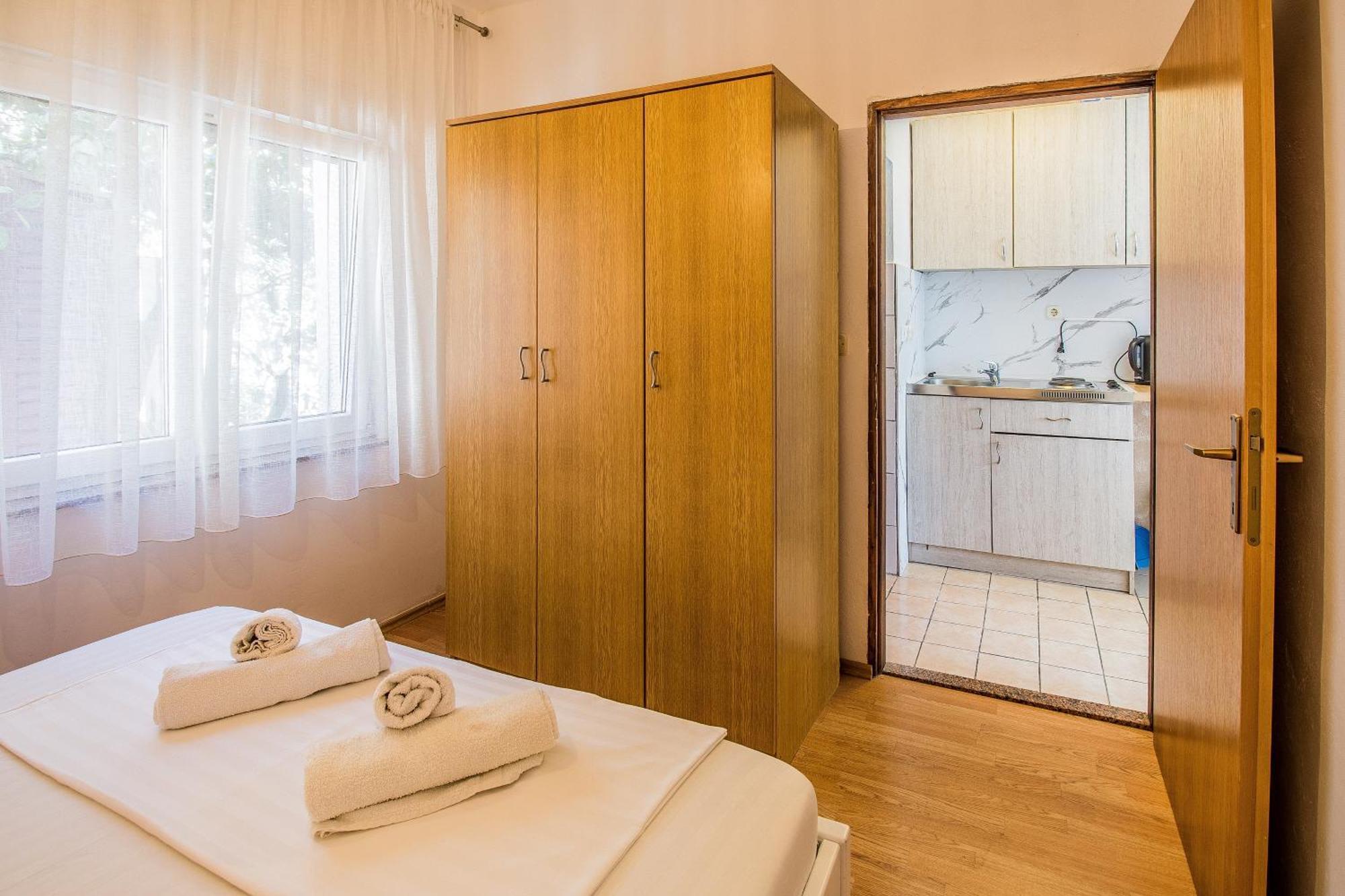 Dream House Rajic Apartment Trpanj Luaran gambar